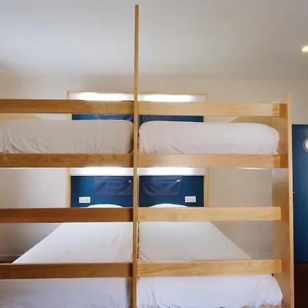Hostel Innesposende Sports *