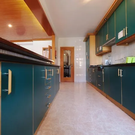 Innesposende Sports *