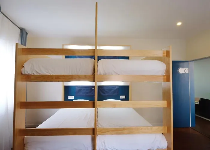 Hostel Innesposende Sports *